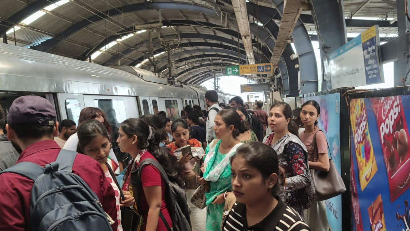 Delhi government launches scheme paying employees to use public transport