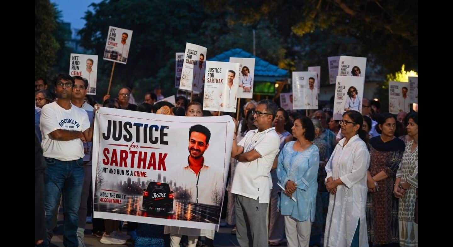 न्याय के लिए जागा गुरुग्राम: सार्थक मट्टू की मौत पर कैंडल मार्च, पुलिस जांच पर उठे सवाल