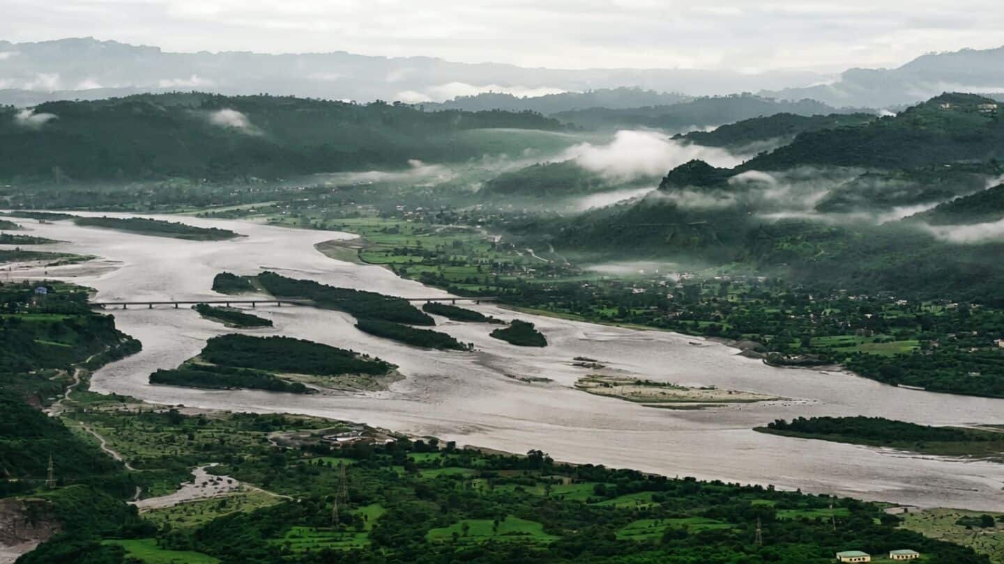 India's reservoirs 64.16% full but down 18 points year-on-year