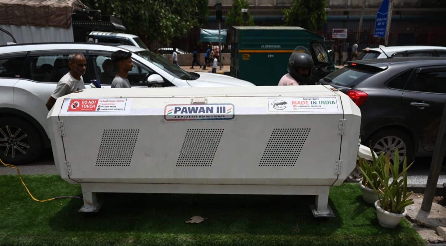 Delhi CM Rekha Gupta inspects anti-pollution gadgets and affirms year-round campaign