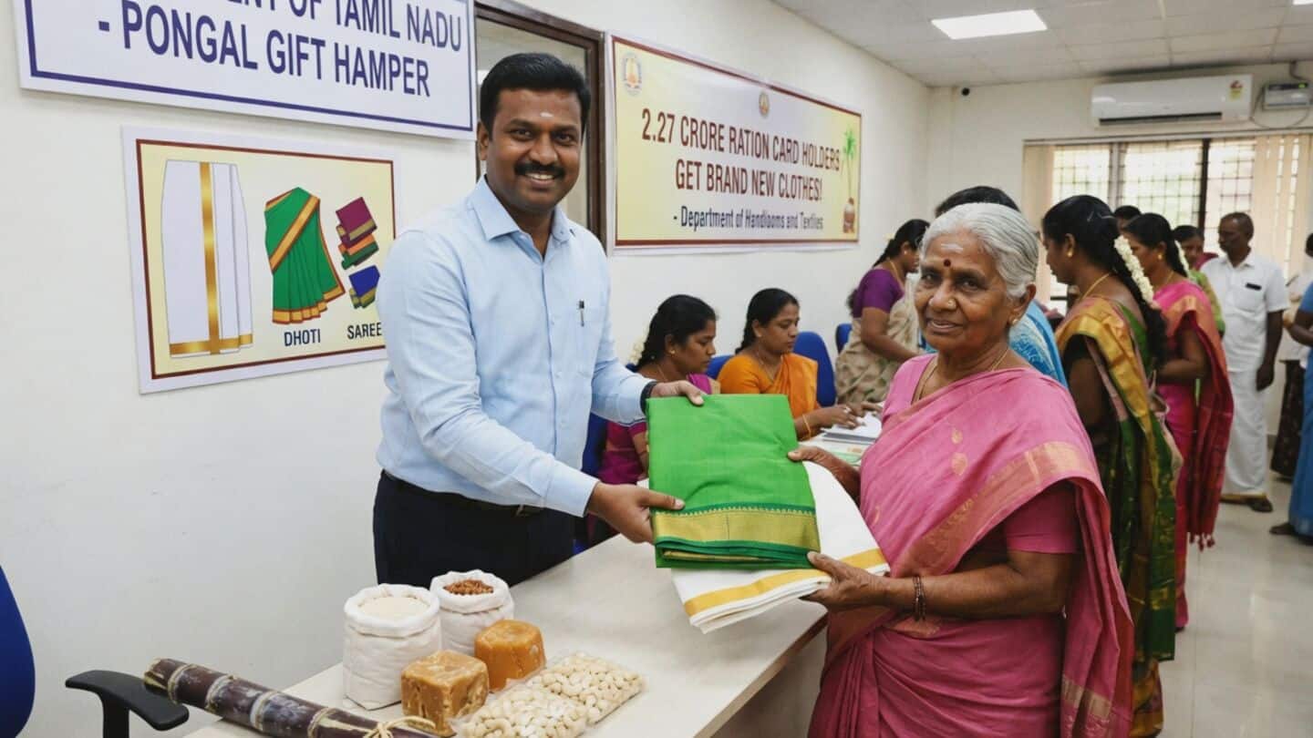 Tamil Nadu gifts sarees and dhotis to 2.23Cr ration cardholders