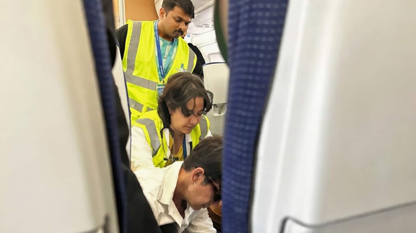 Doctor and IndiGo crew assist passenger before Bengaluru Delhi takeoff