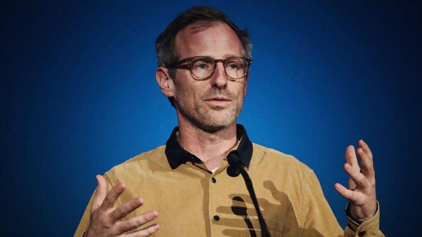 Jonze warns about 'manipulative' chatbots at Vibecon in New York