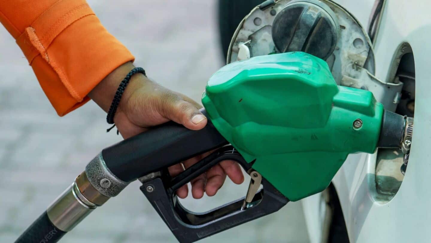 India fuel prices steady June 4 despite Brent near $95