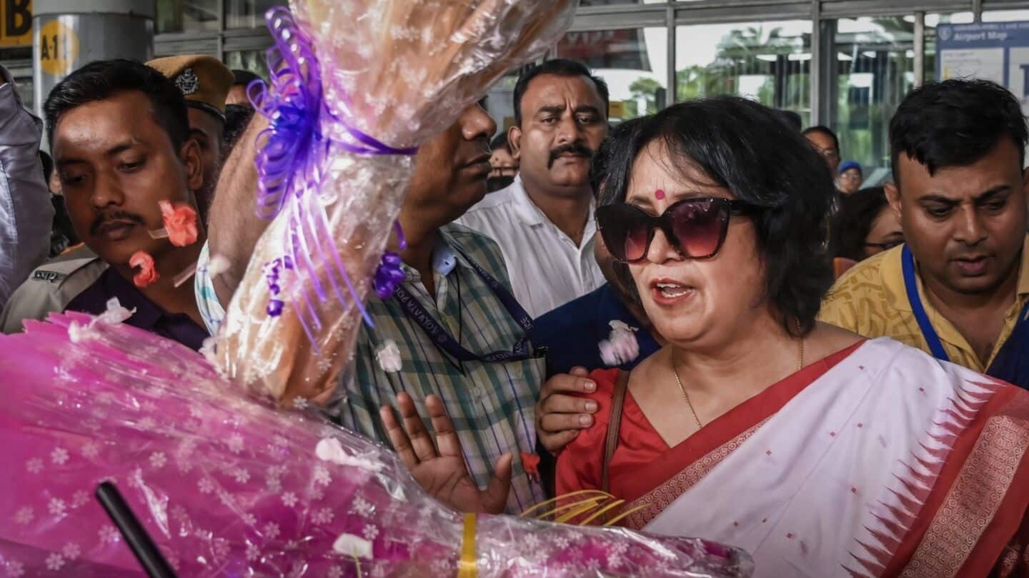 Taslima Nasrin returns to Kolkata after 19-year exile over 'Lajja'