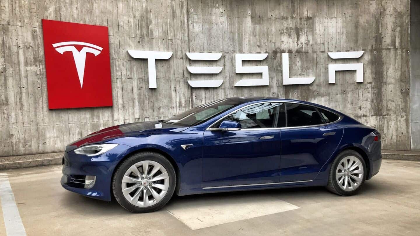 Tesla to roll out fully driverless Cybercab robotaxi in Austin