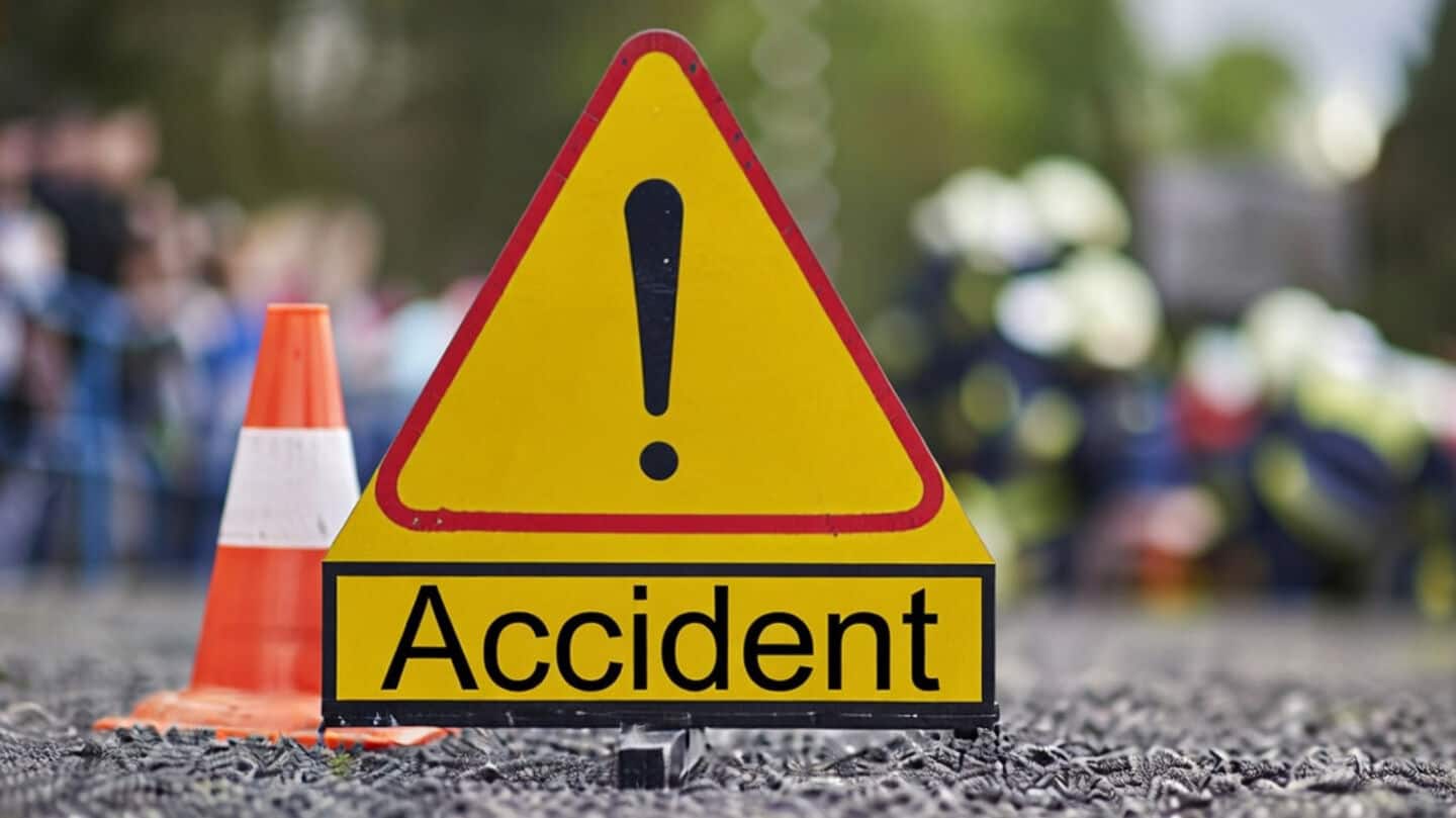 Five young people killed in head-on truck crash in Barwani