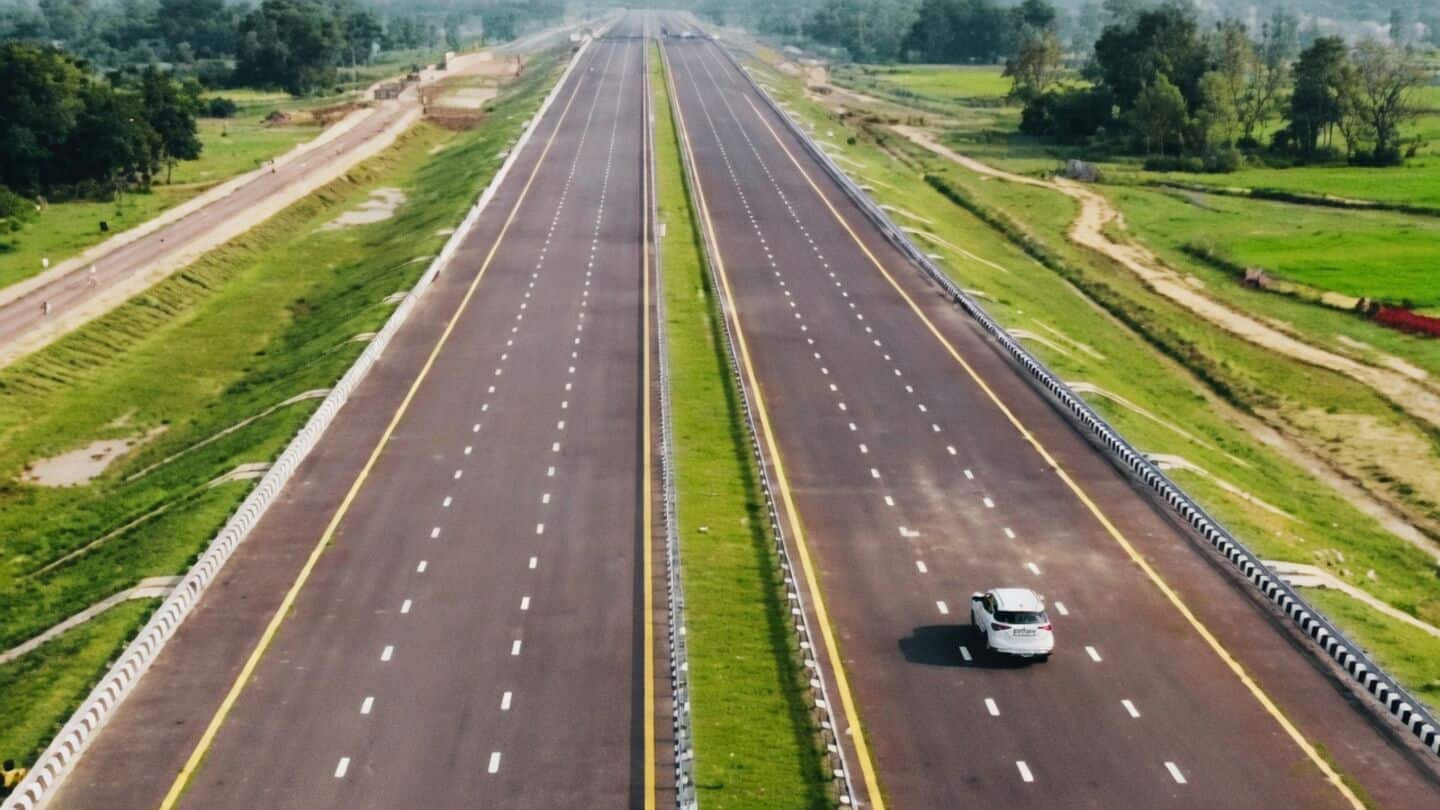 बेंगलूरु-चेन्नई एक्सप्रेसवे पर महंगा हुआ सफर, मार्च 2027 तक लागू हुई नई टोल दरें