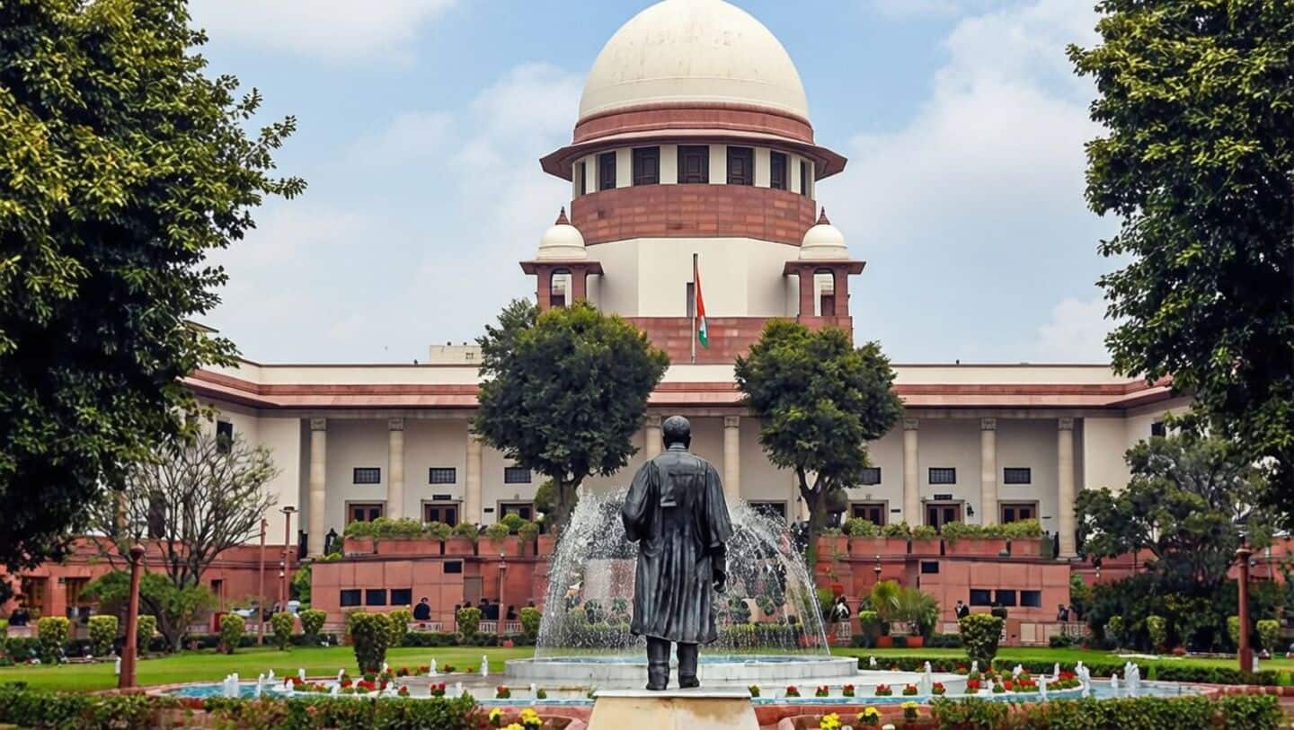 Supreme Court allows 15-year-old to end 7-month pregnancy, citing Constitution