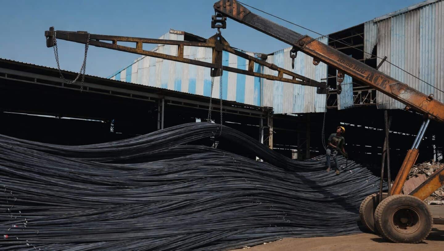 India's industrial output rises 4.9% in April on manufacturing strength