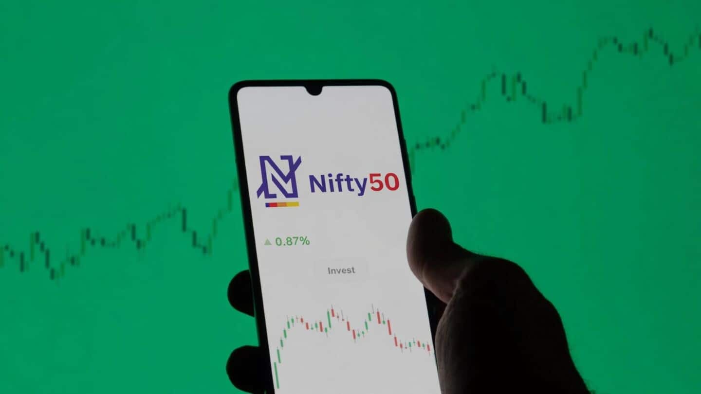 Nifty50 plunges 10.3% in 2026, HDFC Bank and Infosys drag