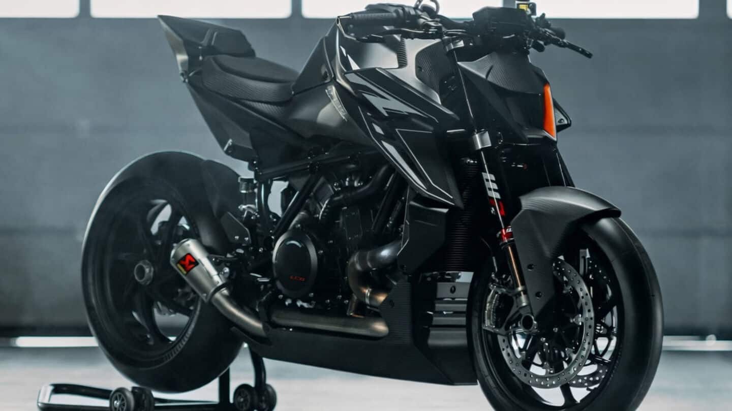 KTM unveils racetrack-only 1390 Super Duke RR Track, 100 units
