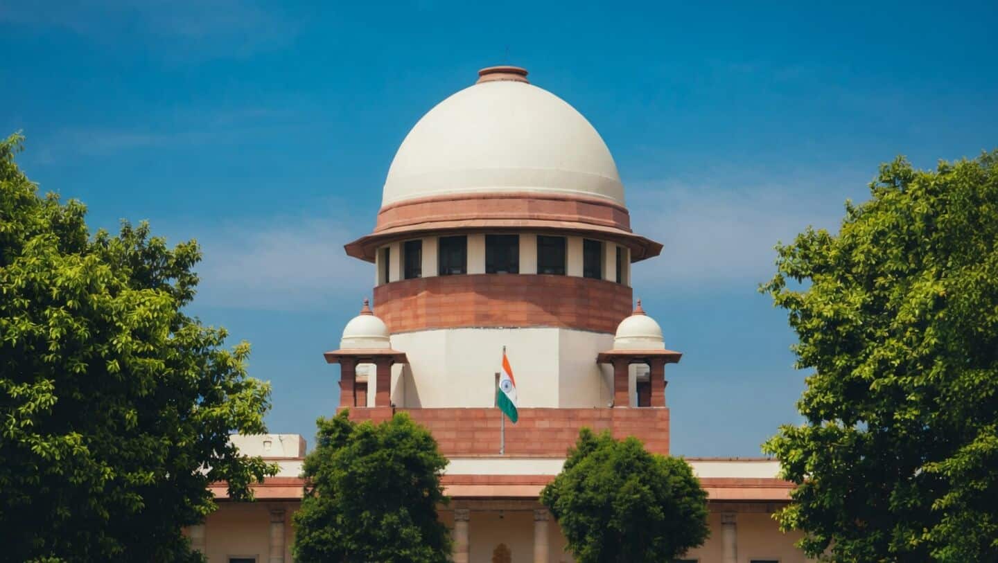 Supreme Court orders extra security after 7 judicial officers trapped