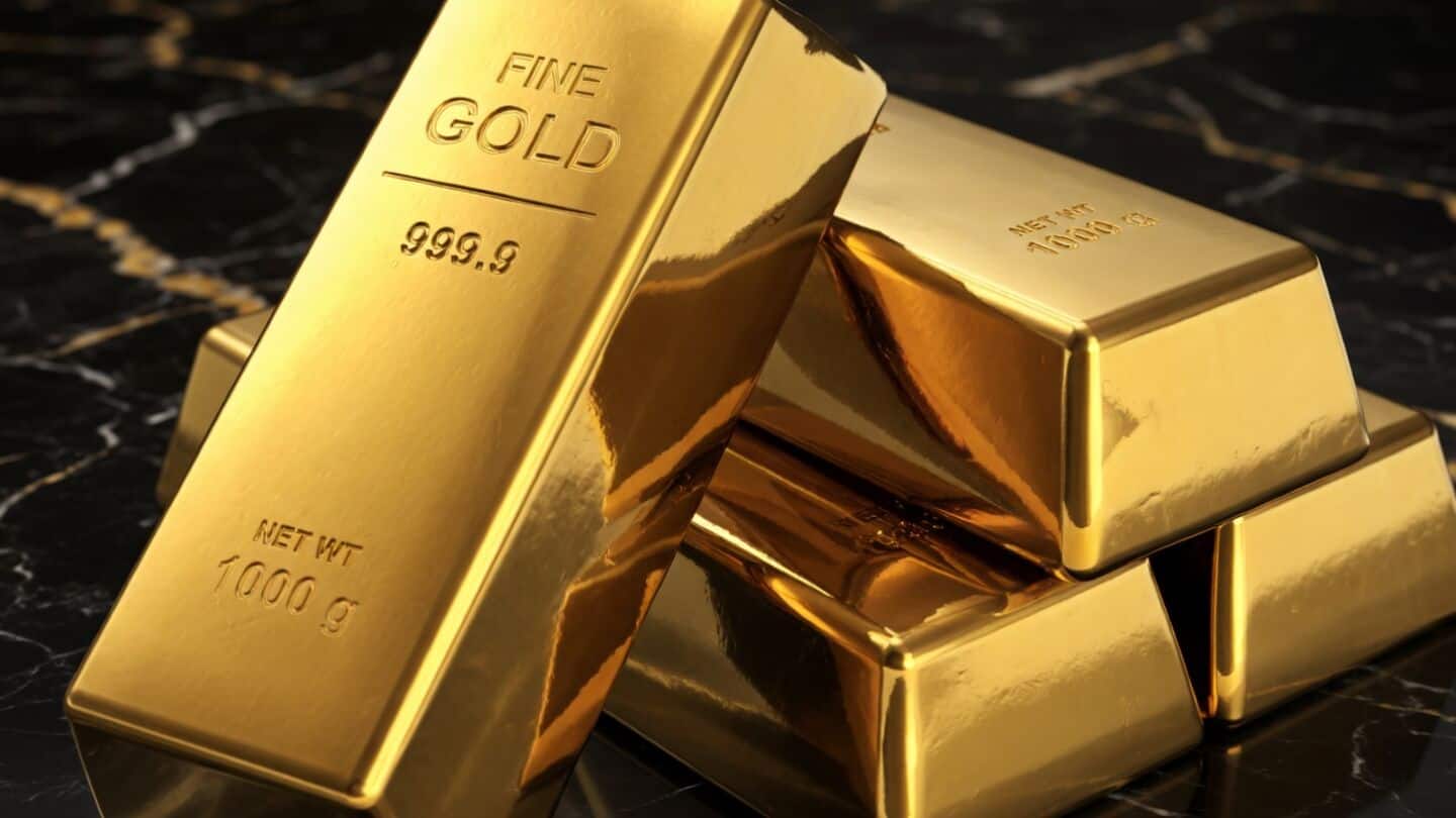 Gold and silver jump in India on weaker US dollar