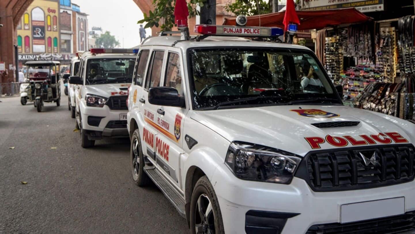 Scuffle at Mohali's Gurdwara Singh Shaheedan during Nihang bail celebration
