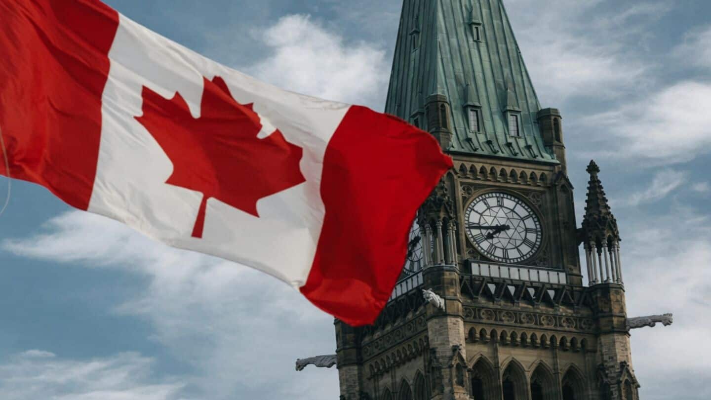 Canada's inflation falls to 2.8% in June as gas plunges