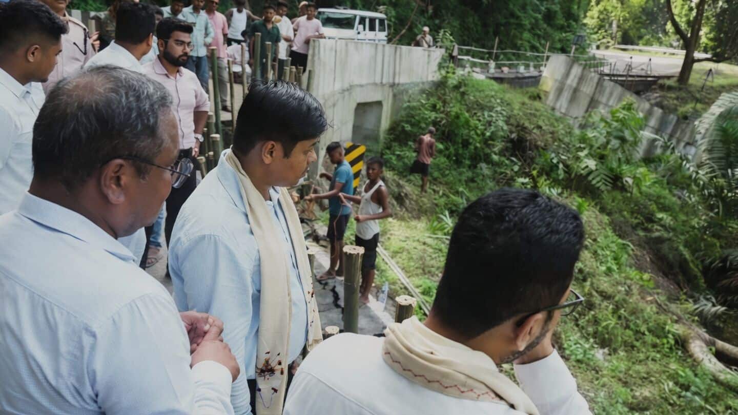 Landslides on NH315A cut Assam Arunachal route, Taranga Gogoi inspects