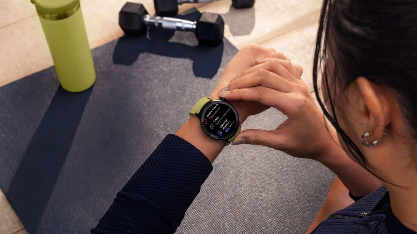 Leaked details suggest Motorola developing Moto Watch Ultra with LTE