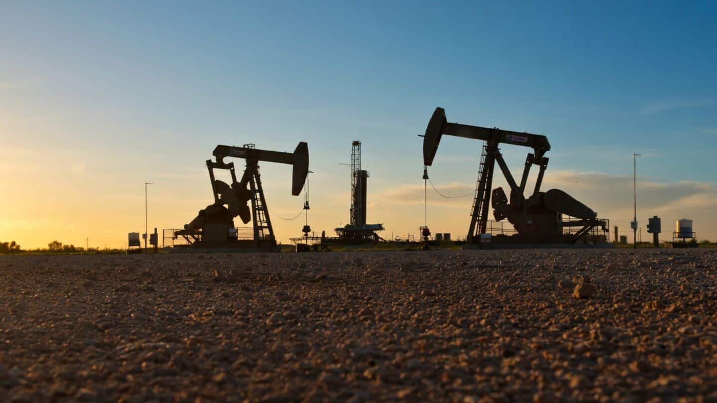Ukrainian strikes drive Russia's oil output to 2-and-a-half-year low