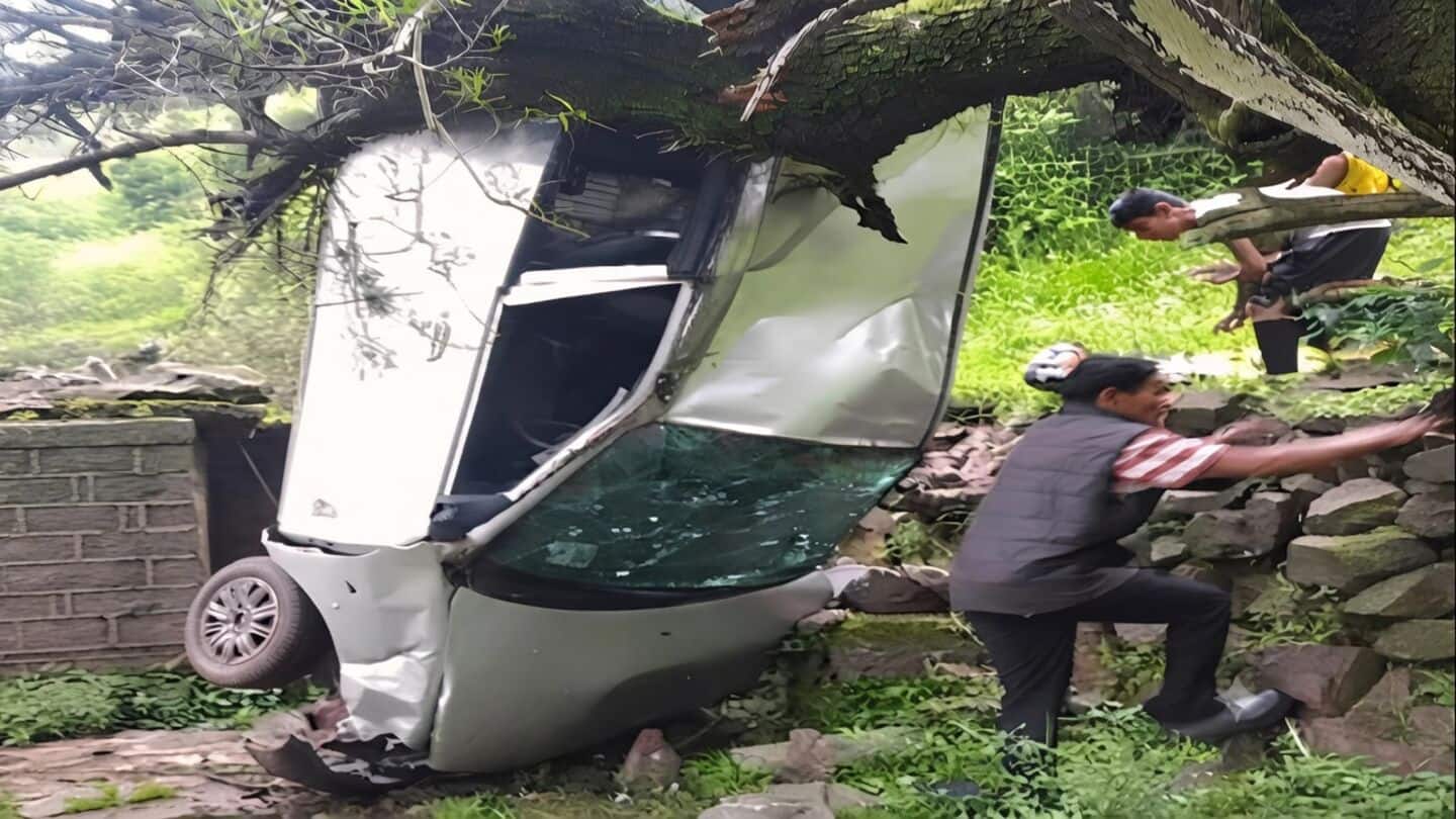 Three killed, 1 woman seriously injured in Himachal crashes