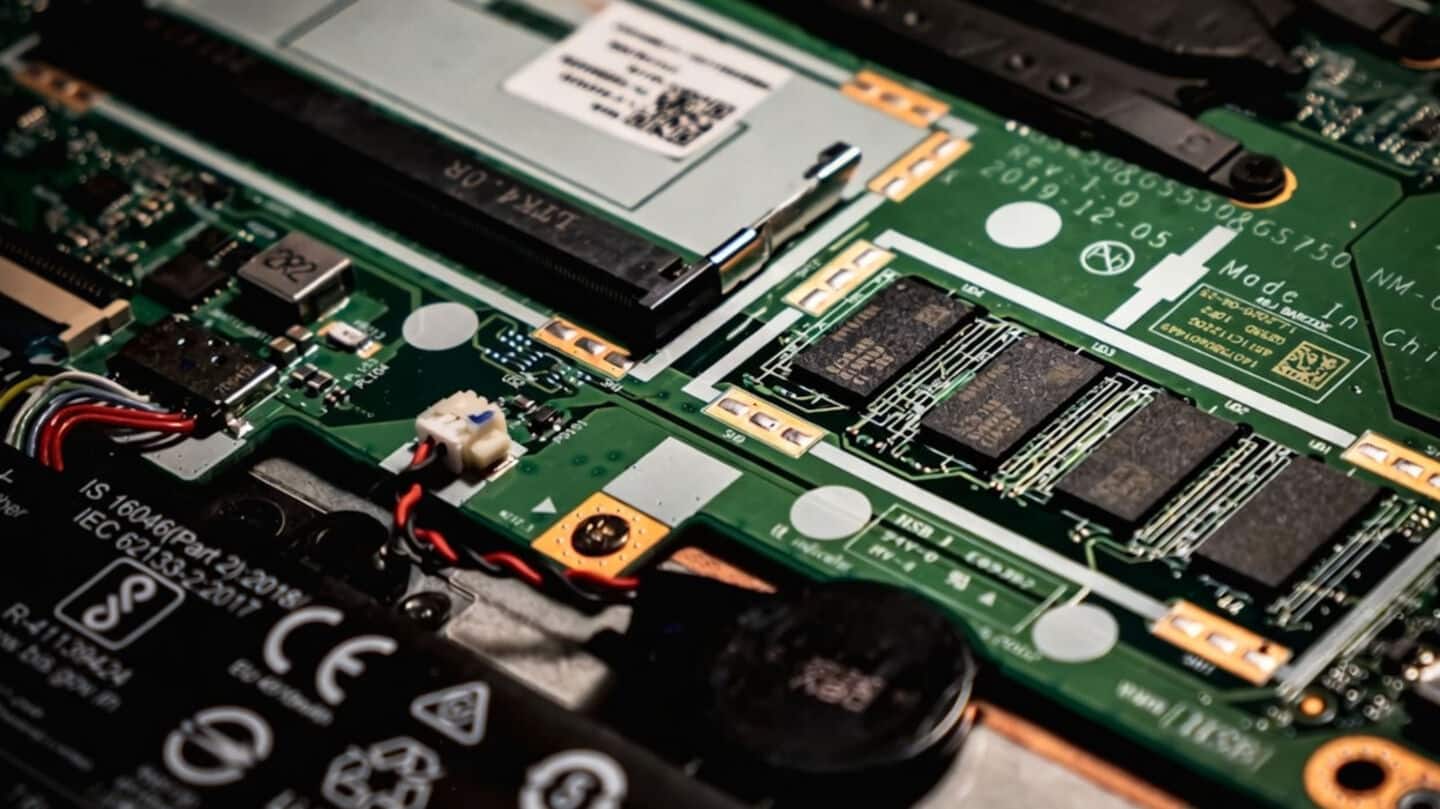 Mistral considers designing custom chips to cut AI deployment costs