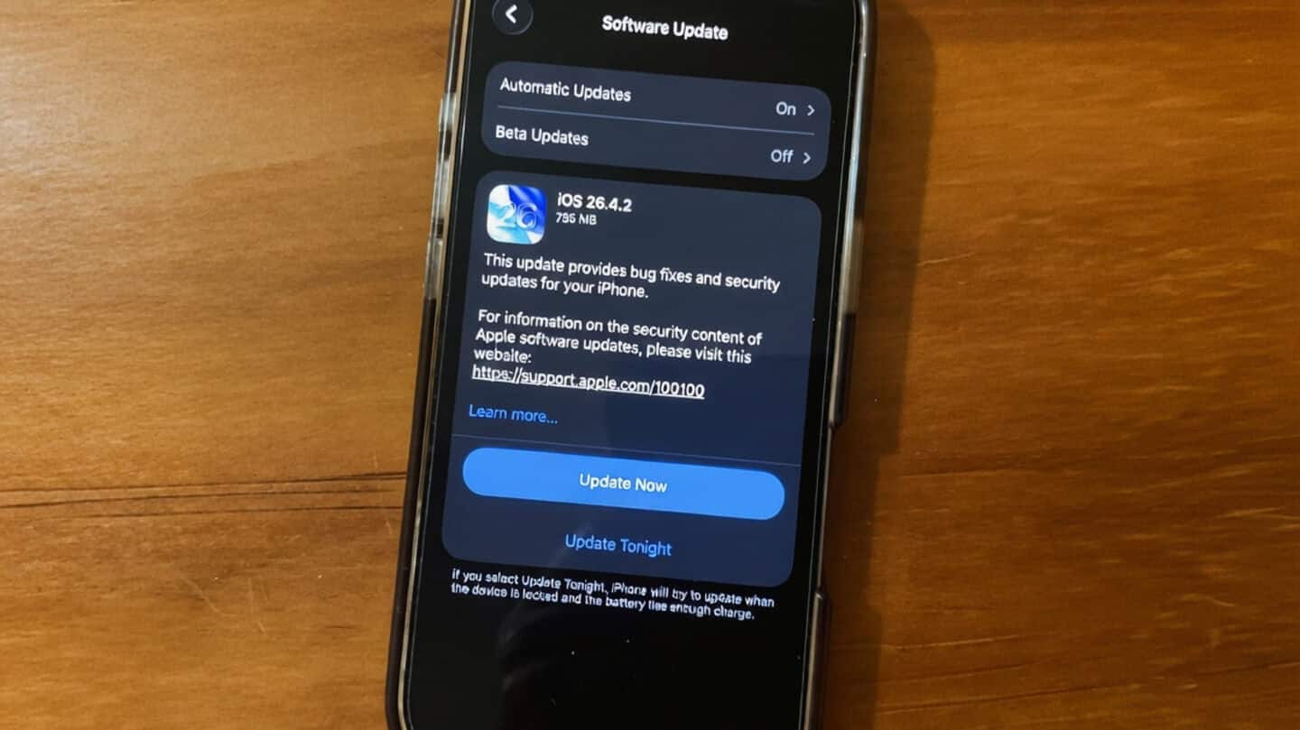 Apple issues iOS 26.4.2 to fix Signal notification privacy bug