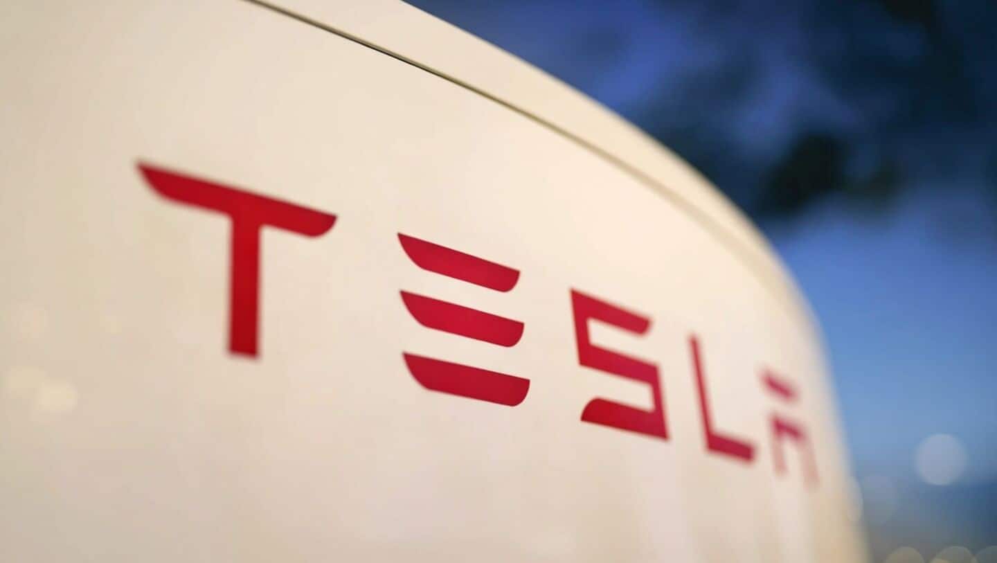 Tesla shares jump as Elon Musk reveals AI5 chip design