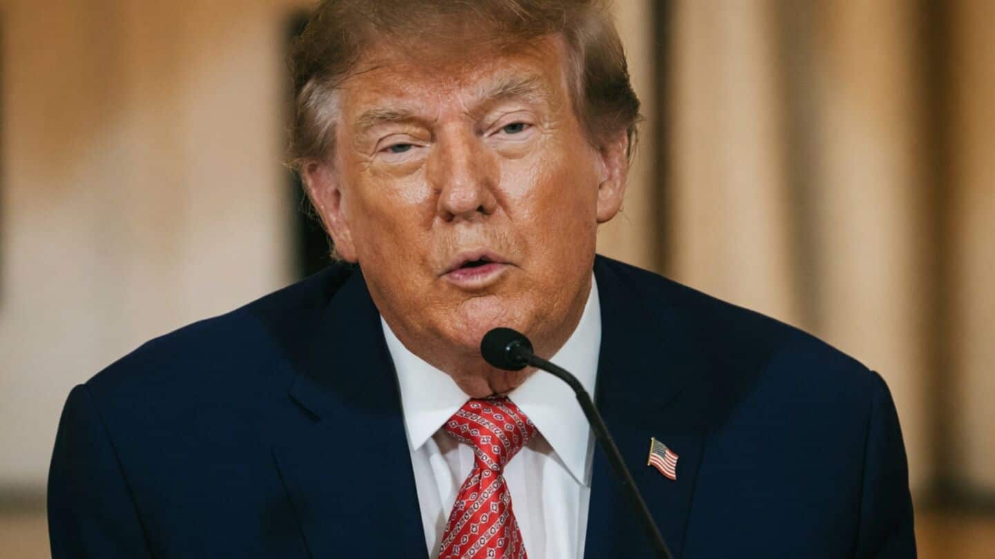 Trump backs Benjamin Netanyahu's re-election, warns US could become involved