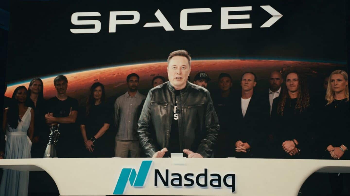 SpaceX IPO raises $85.7B on June 12, surpassing $75B plan