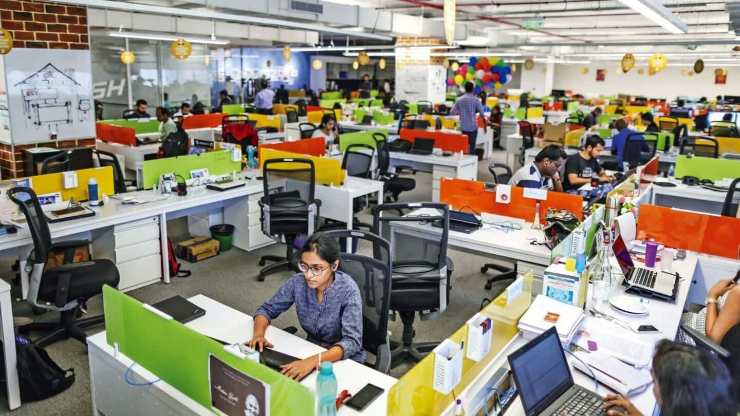 India's services up 9.8% in May 2026, hotels, restaurants surge