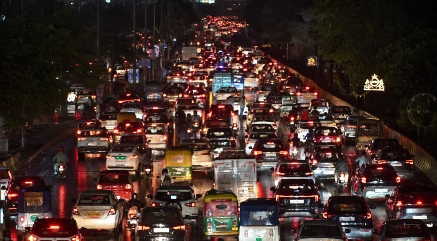 Government to block licenses and registrations for unpaid e-challans