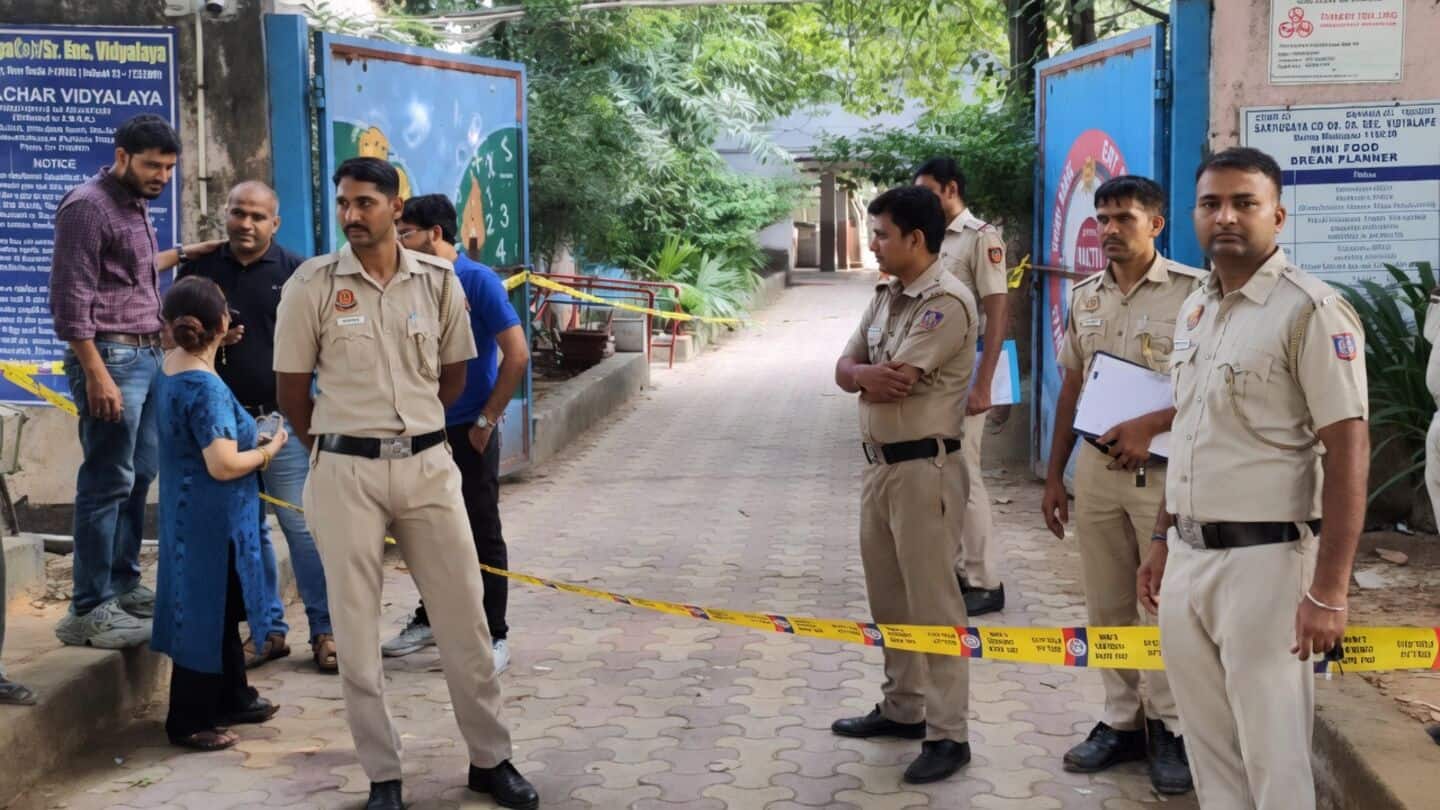 Delhi Assembly Speaker Vijender Gupta receives bomb threat email