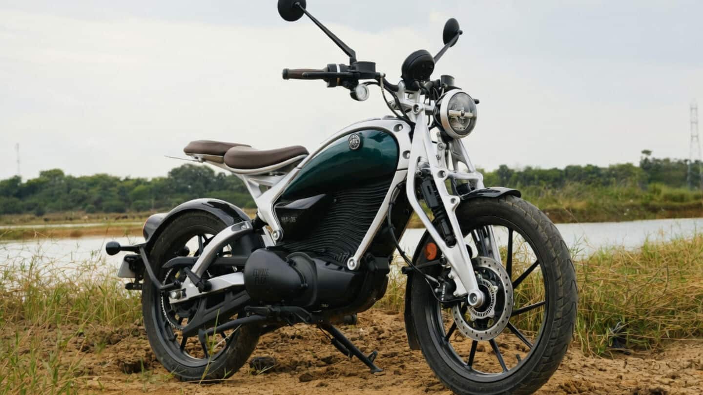 Royal Enfield reveals Flying Flea C6, its 1st electric bike