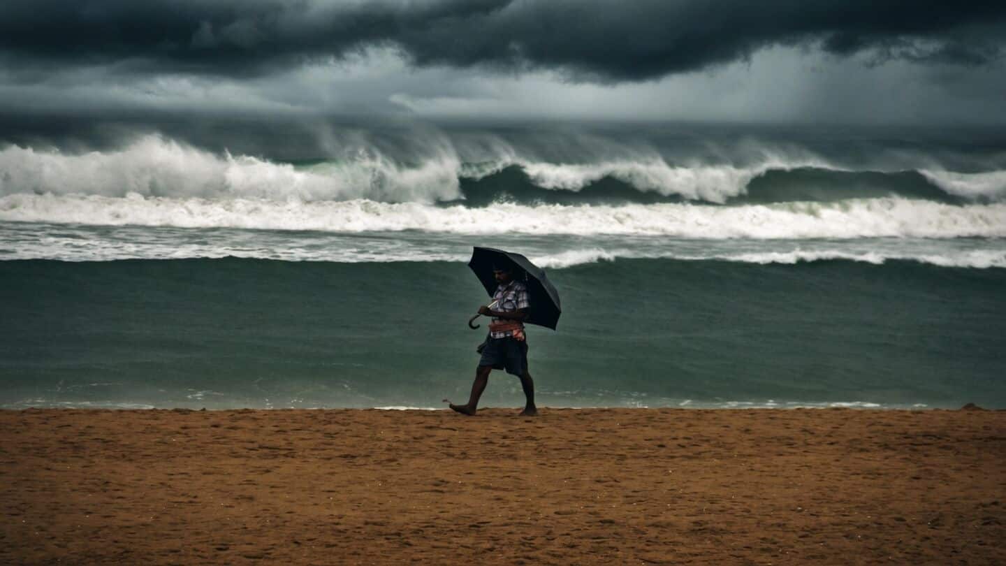 IMD warns of heavy rains in southern and eastern India