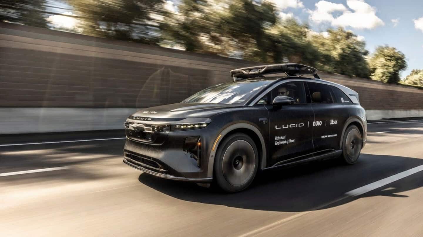 Uber and Nuro testing Lucid Gravity robotaxis in San Francisco