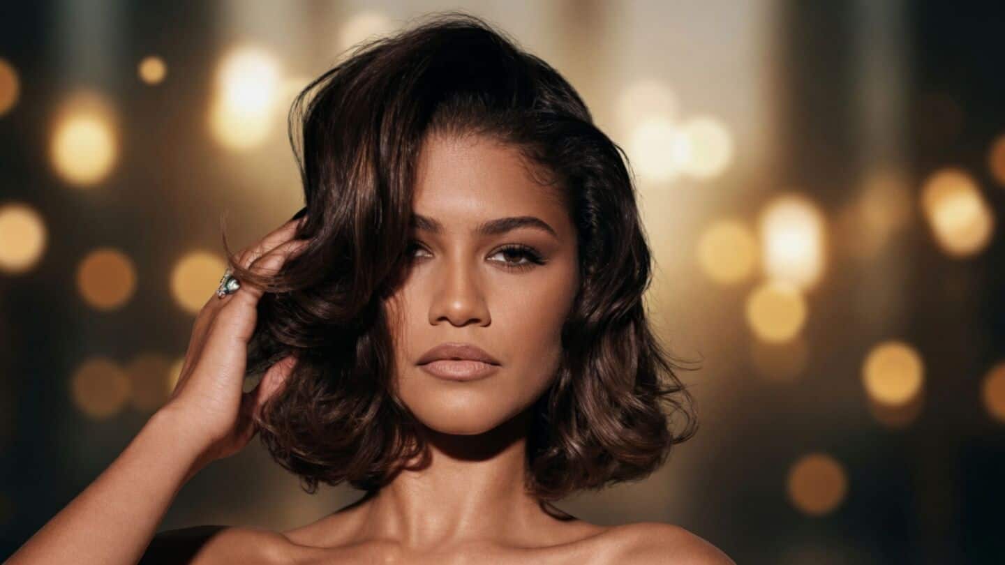 Zendaya channels goddess vibes at Nolan's 'The Odyssey' premiere