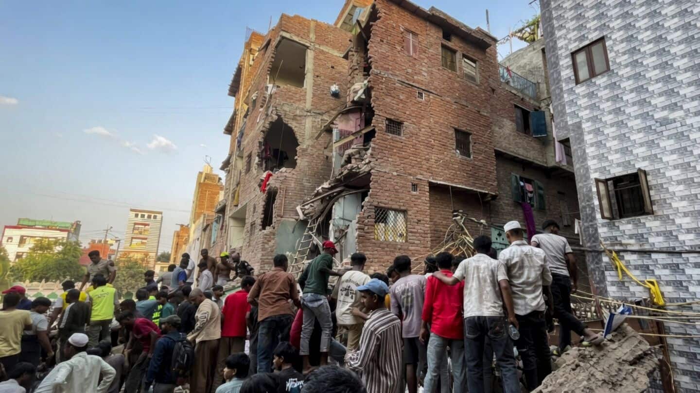 Five-story building collapses in Delhi's New Seemapuri, pregnant woman trapped