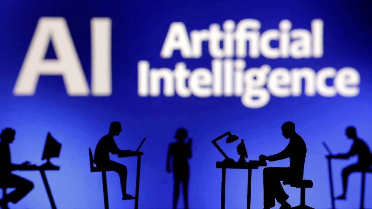 Gallup: Monthly AI use linked to lower layoff risk