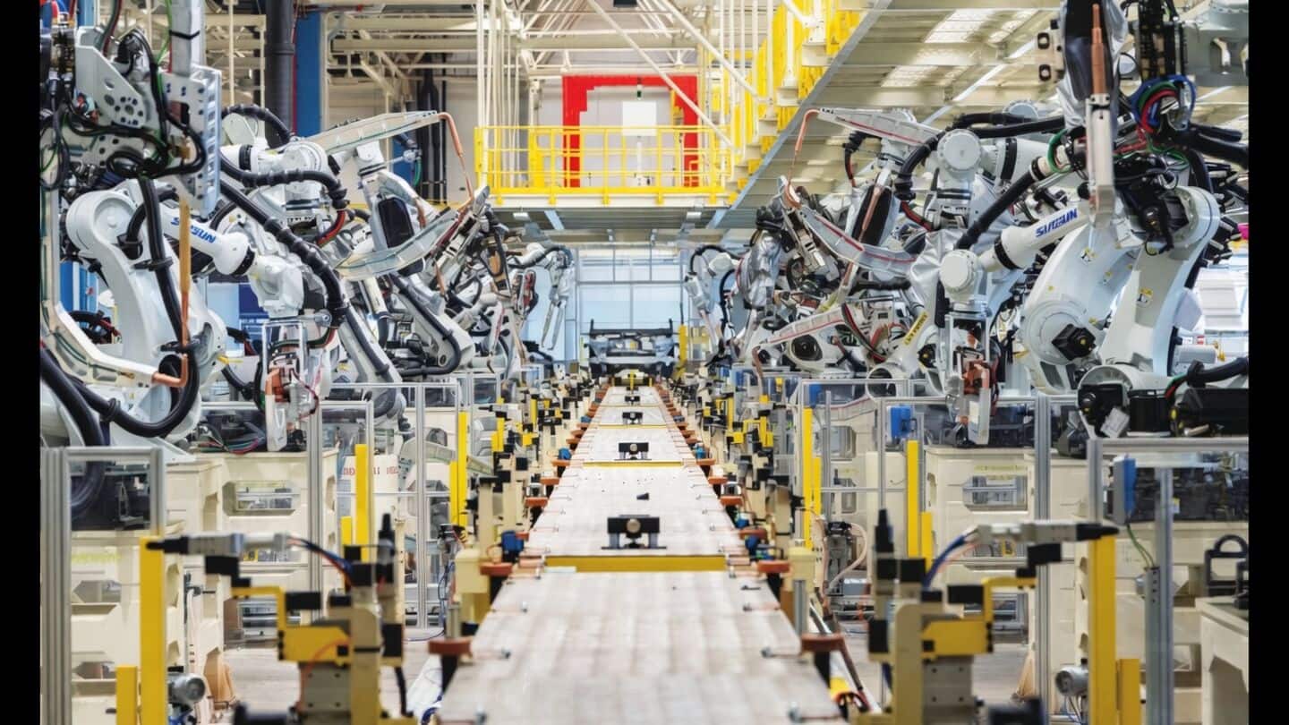 Ford, Geely to form Valencia JV using global energy architecture