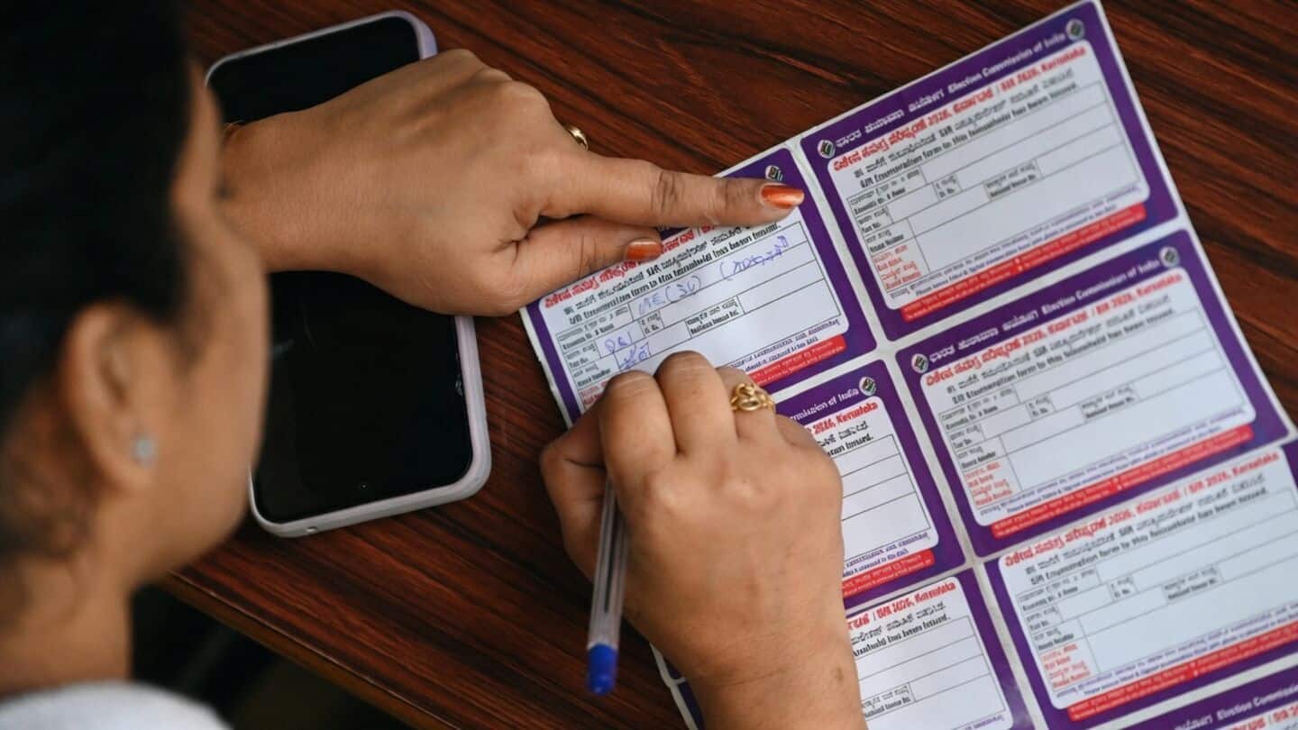 Belagavi children help fill voter forms, deputy commissioner probes