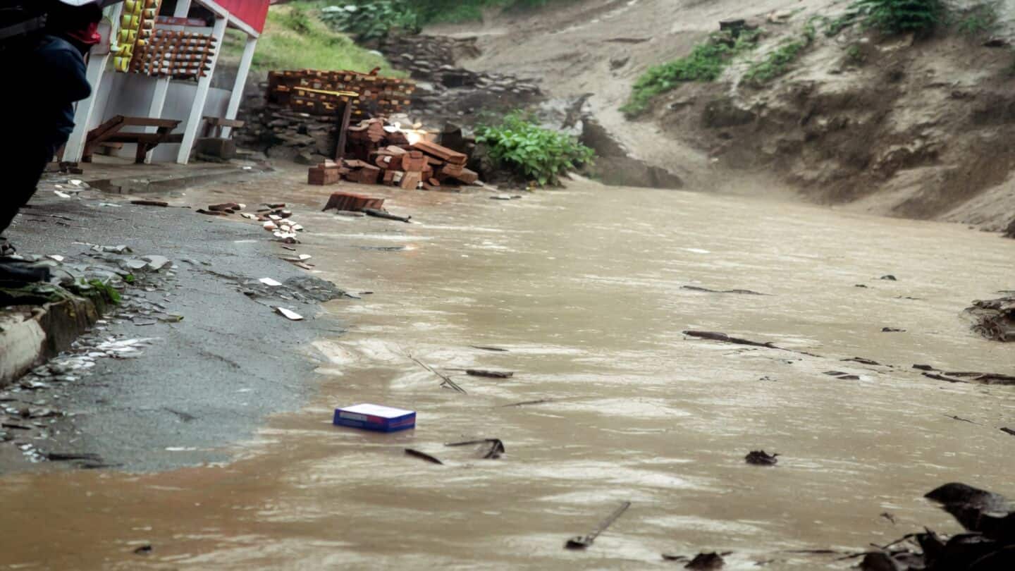 Cloudburst triggers flash floods in Jammu and Kashmir's Doda district