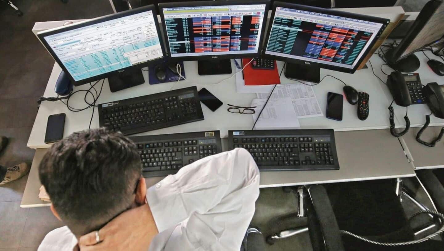 Why falling oil prices are good news for India