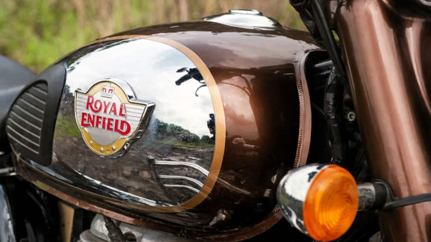 Royal Enfield sells 301,174 bikes in Q1 FY27, up 32%