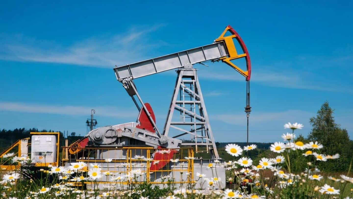 Oil prices slide after U.S.-Iran clashes near Strait of Hormuz