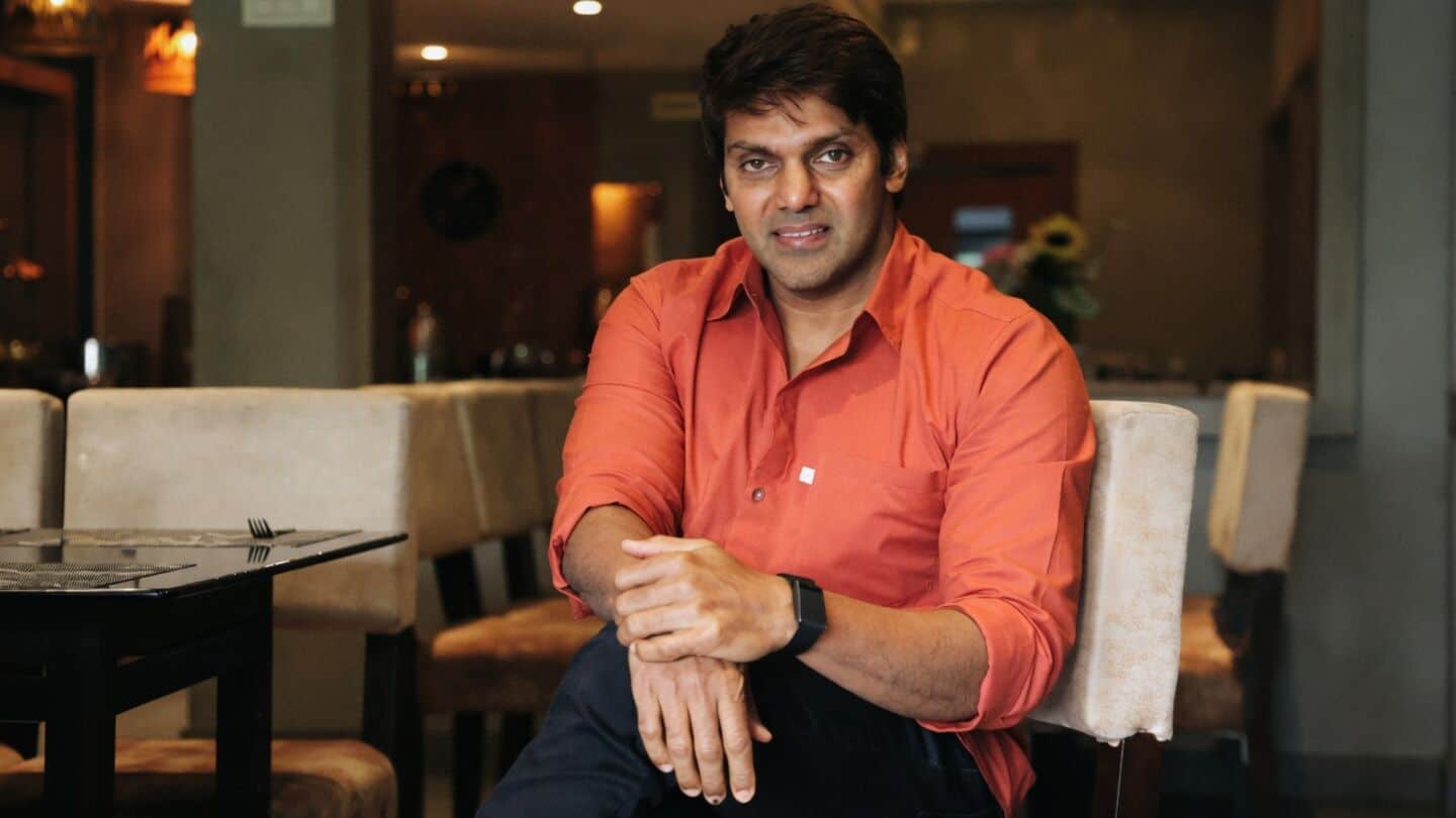 Actor Arya to debut as lead in Malayalam 'Ananthan Kaadu'