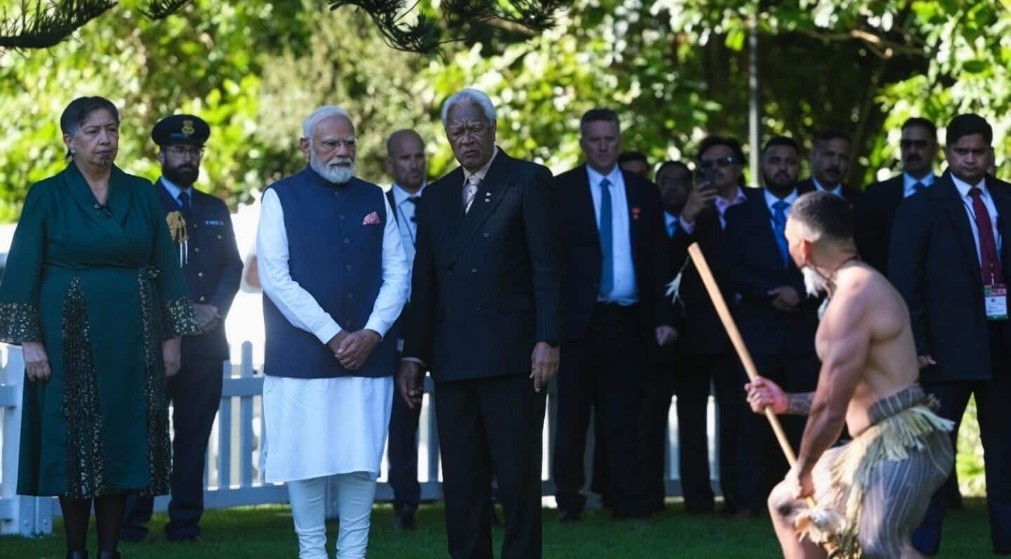 Narendra Modi welcomed with Maori powhiri at Auckland Government House