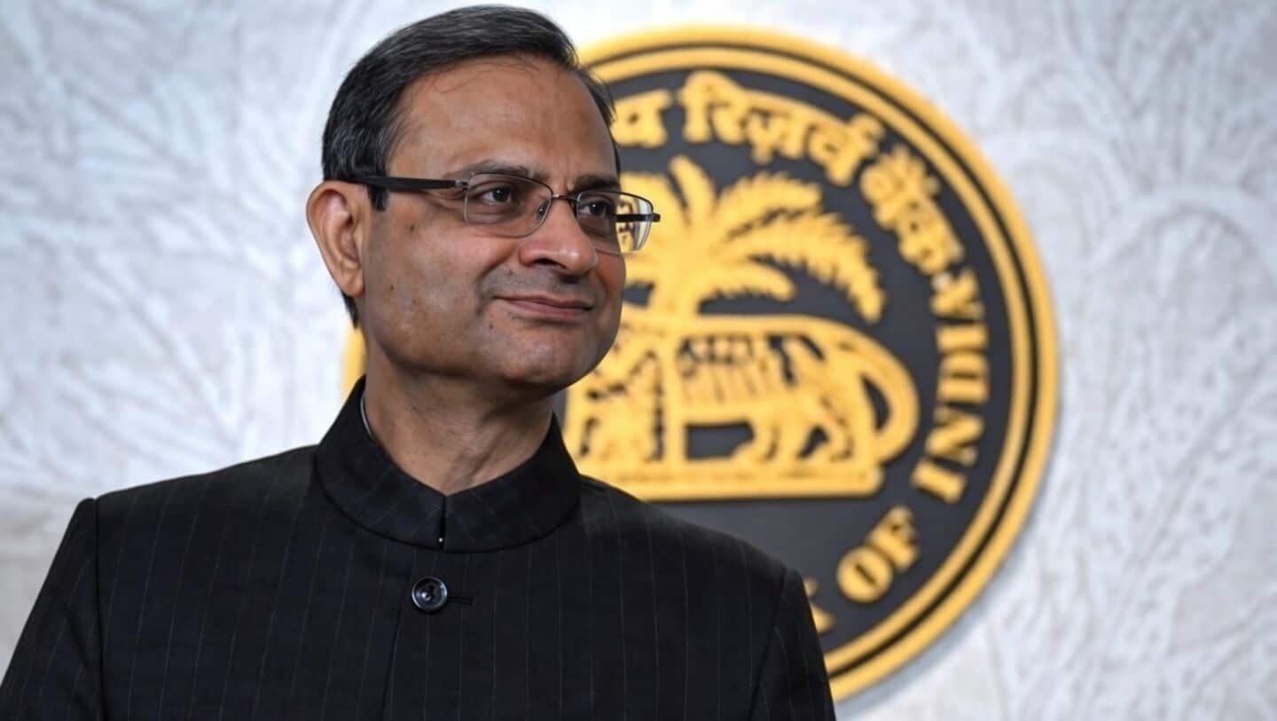 RBI holds repo rate at 5.25% as ceasefire boosts rupee