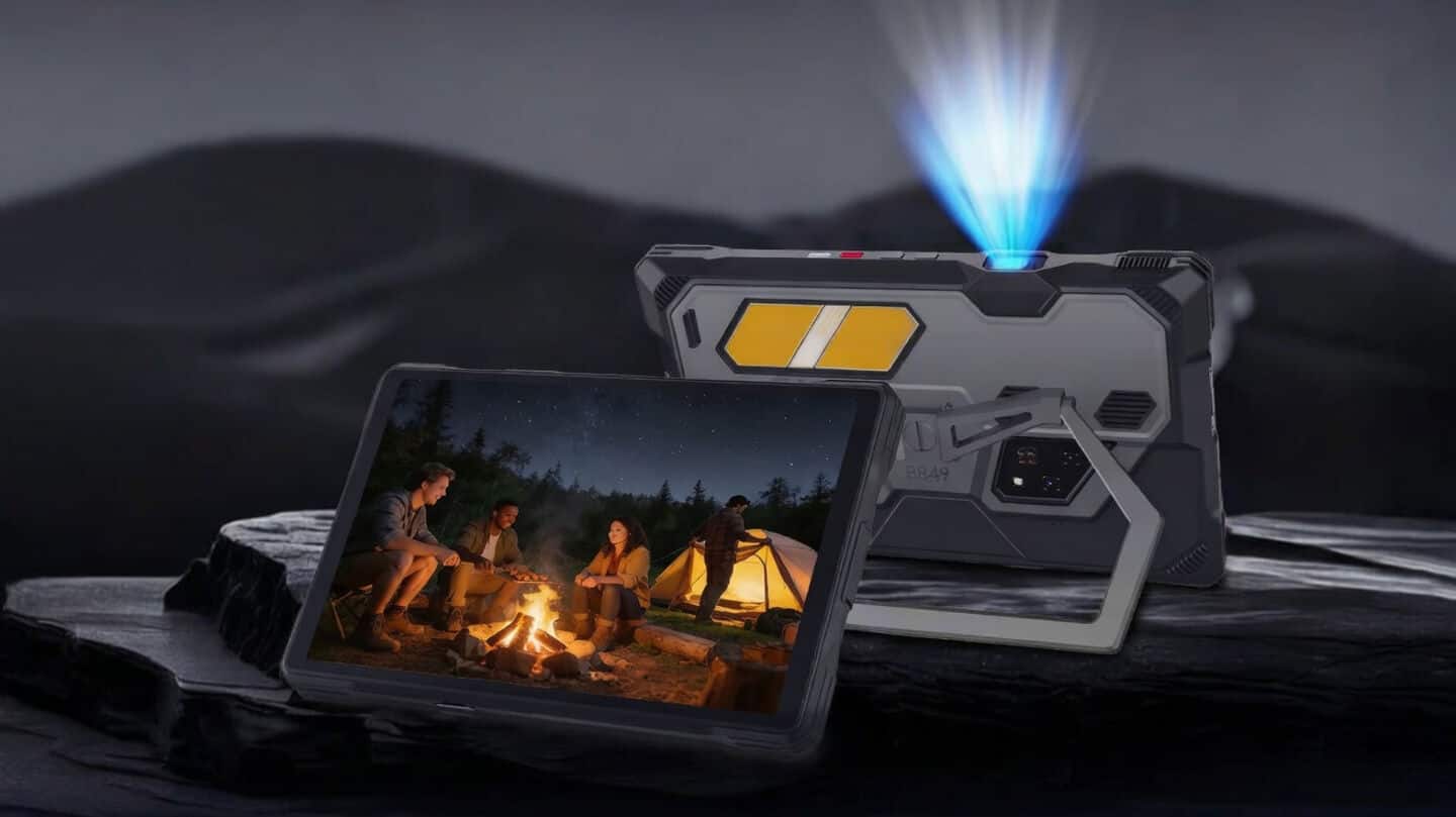 The 8849 Tank Pad Ultra claims brightest 1080p pico projector