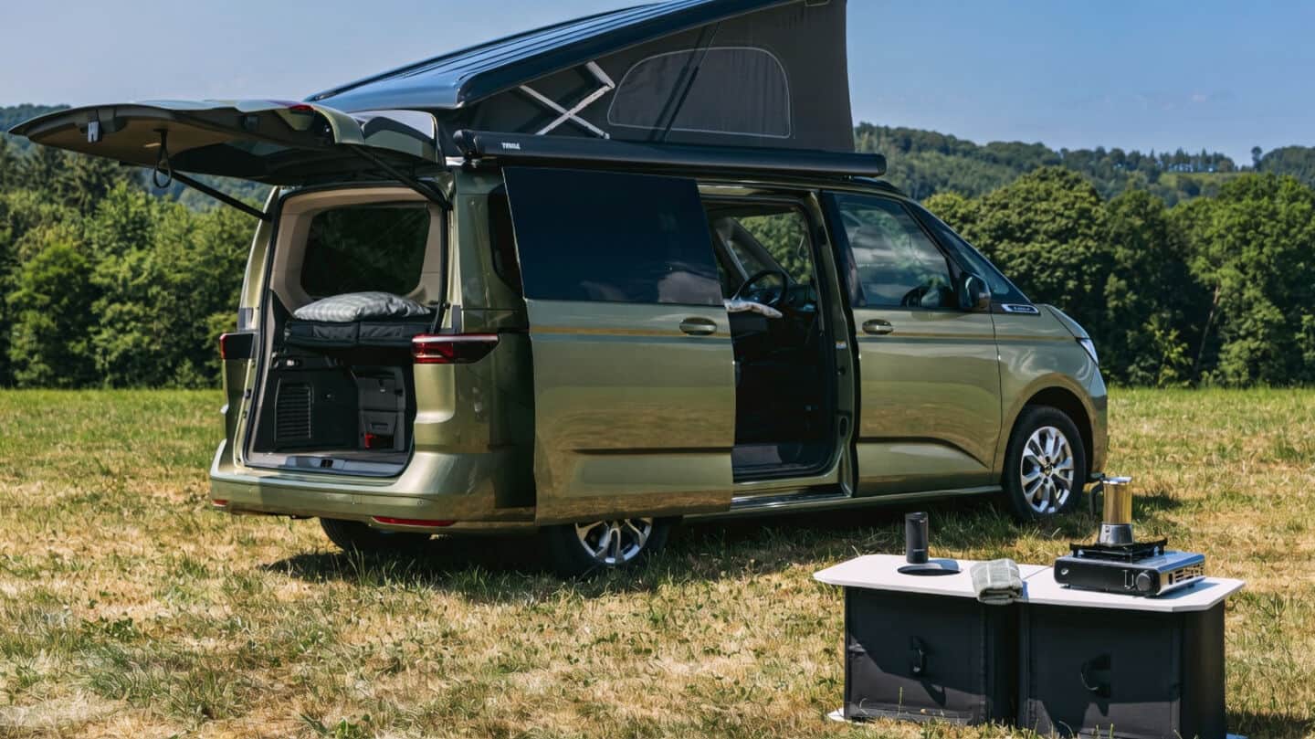 Volkswagen unveils inflatable California beach camper at Dusseldorf Caravan Salon