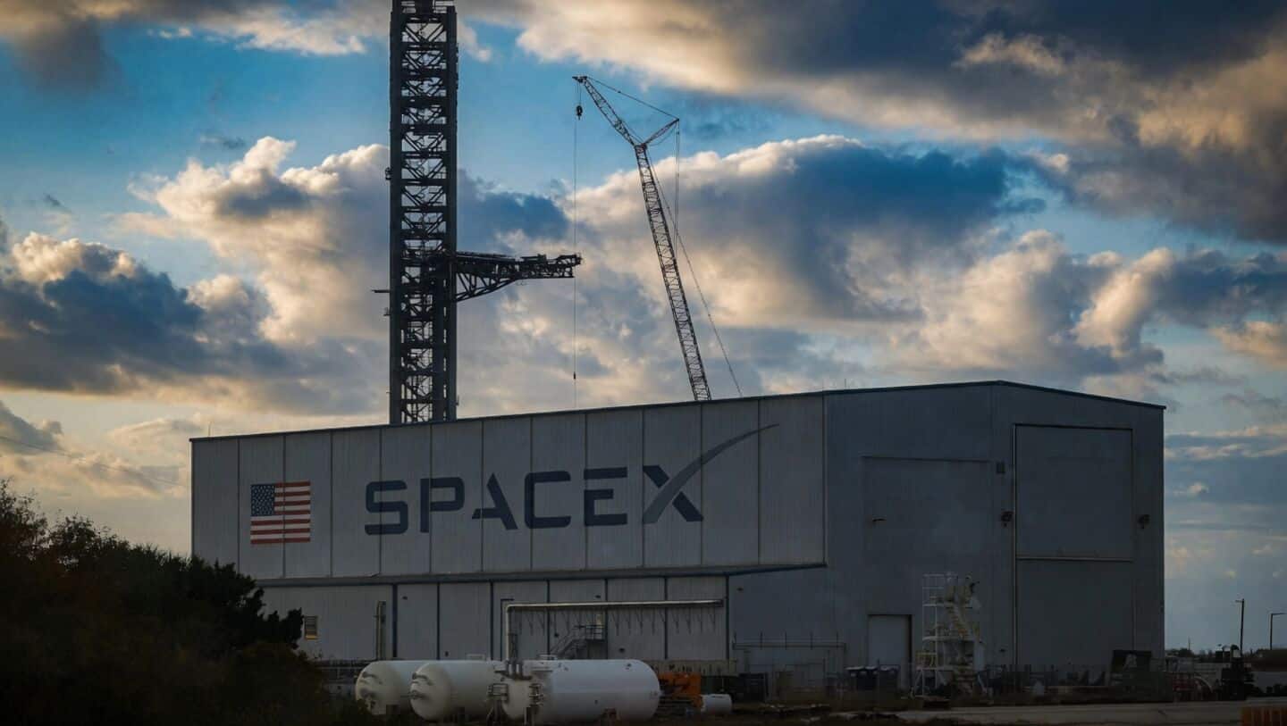 SpaceX reserves up to 5% of IPO shares for insiders